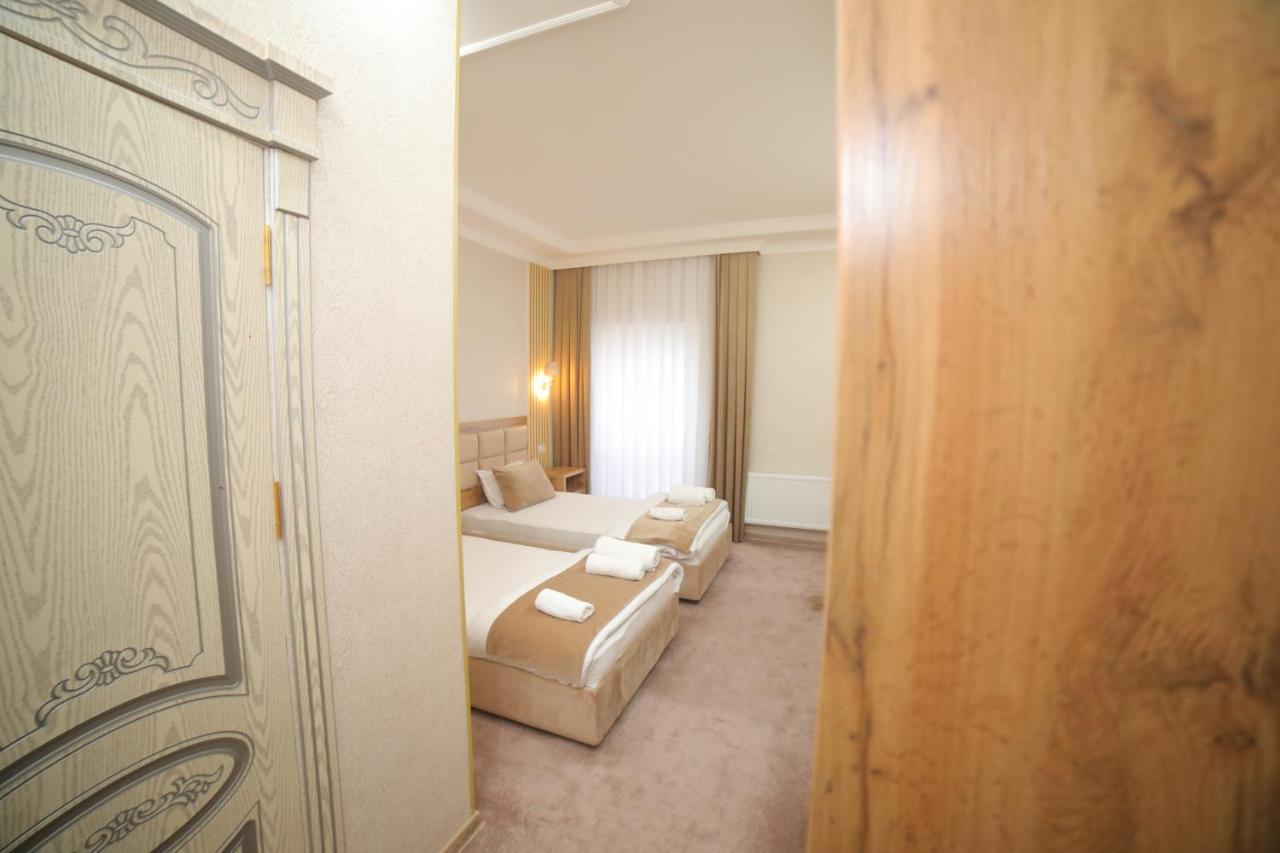 Hotel Tinchlik Plaza Urghenci Exterior foto